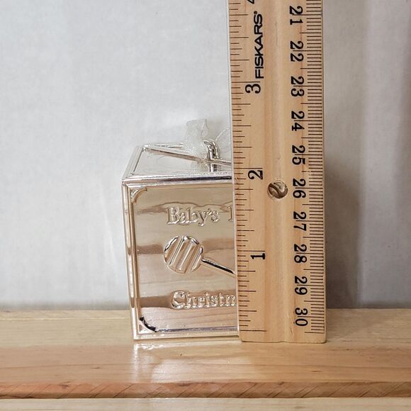 Things Remembered 2011 Ornament w/ Box "Baby's 1st Christmas" - Picture 12 of 12